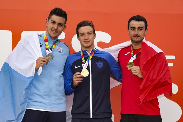 Theo DRUENNE natation or Manu Vitali Direction de la Communication