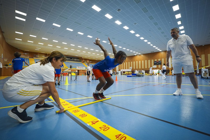 Journee olympique eleve action 3 Stephane Danna Direction de la Communication